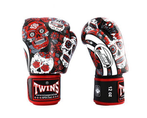 泰拳拳套 Thai Boxing Gloves:  Twins Special FBGVL3-53 SKULL RED/BLACK