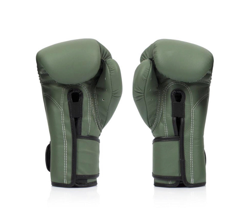 泰拳拳套 Thai Boxing Gloves : Fairtex BGV11 "Father's Day" Limited Edition Gloves