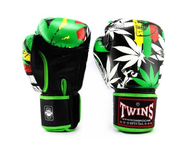 泰拳拳套 Thai Boxing Gloves : Twins FBGVL3-54 GRASS